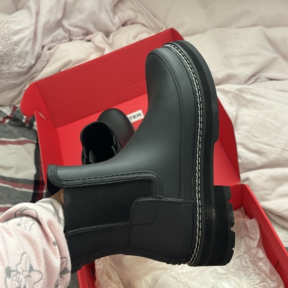 Hunter Chelsea Rain Boots - Picture 10 of 11